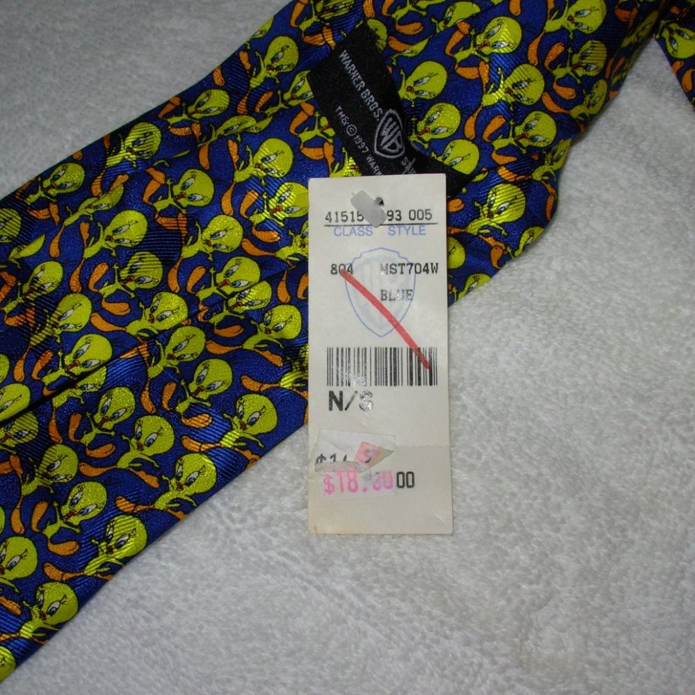 Tie - Picture 2 of 4